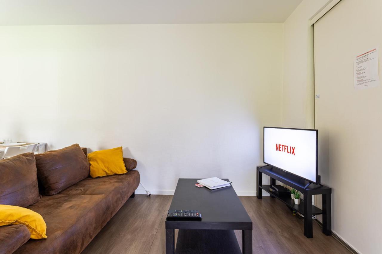 Le Fougeres Apartment Рен Екстериор снимка