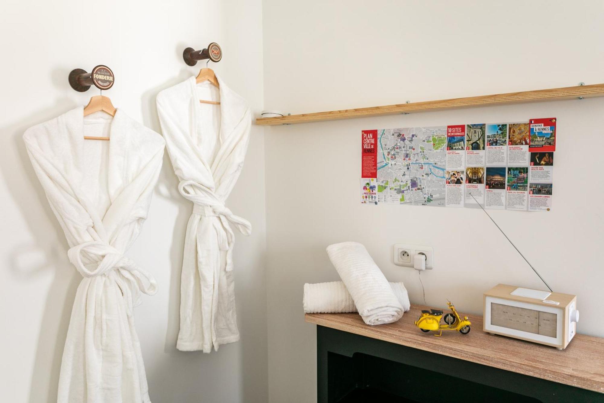 Le Fougeres Apartment Рен Екстериор снимка
